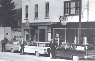 1956 1956